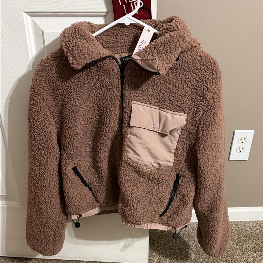 Love tree size small Cozy Teddy Sherpa Jacket in Warm Brown
